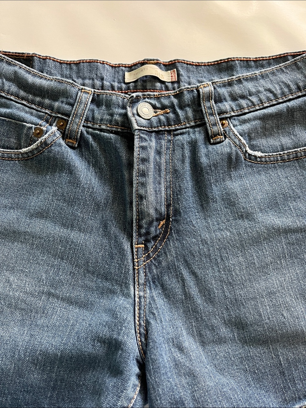 Levi’s 515 Shorts Mid Rise Size 8 - Picture 15 of 16